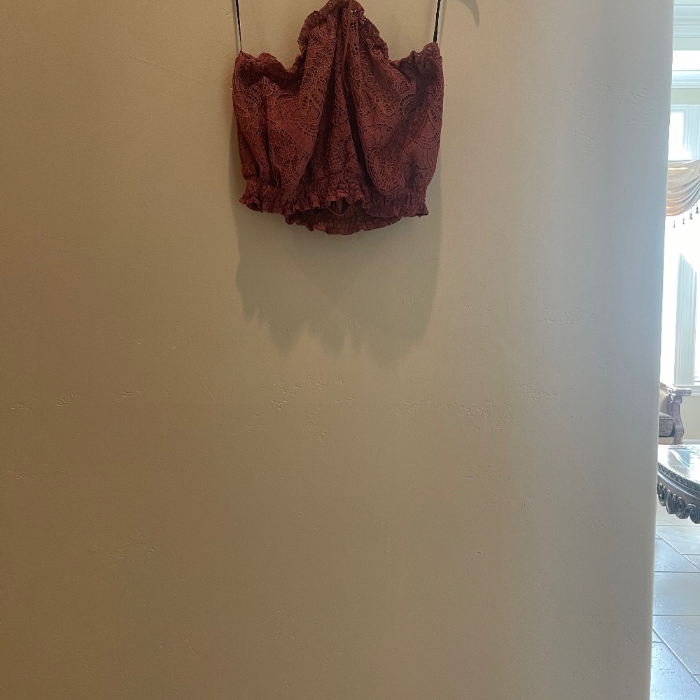 Lace crop top